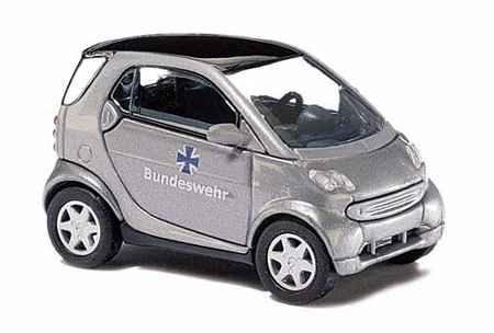 Busch 48949 HO 1:87 Smart Fortwo City Coupe Bundeswh
