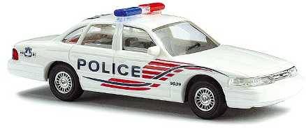 Busch 49011 1:87 HO Ford Crown Victoria Metropolitan Police Department
