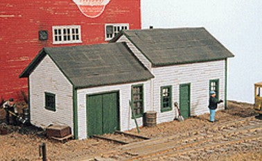 JL Innovative Design 261 HO East Side Junction Section House Kit