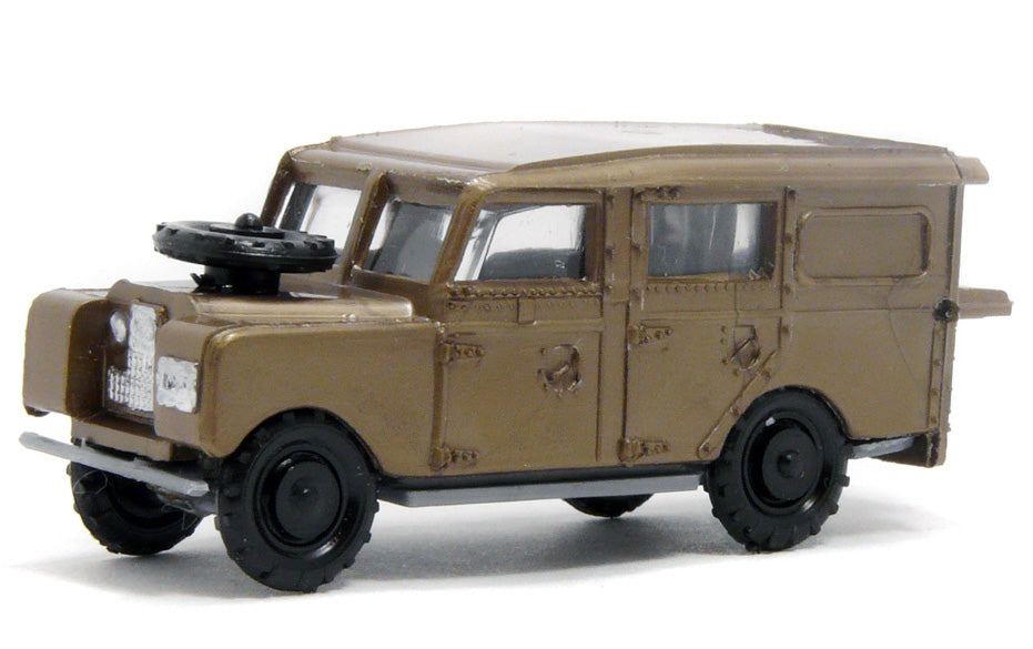 EKO 2116 HO Safari Automobile Land Rover