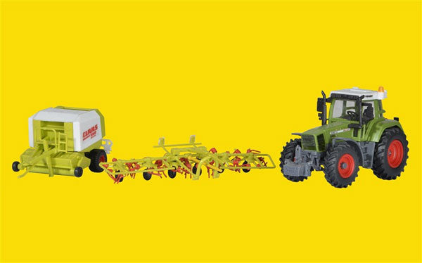 Kibri 12233 HO Fendt Tractor with Claas Hay Rake and Baler Plastic Model Kit