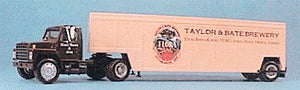 Herpa 6135 1:87 International Harvester Taylor & Bate w/Trailer