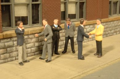 Bachmann 33162 O Scene Scapes Businessmen Figures (Set of 6)