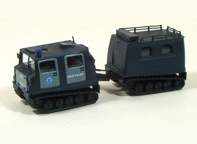 Trident Miniatures 90200 HO Tractor Trailer with MA SP Personnel Trailer