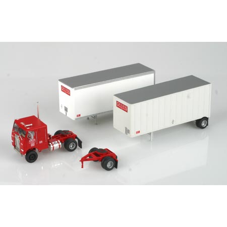 Athearn 91139 1:87 Graves Truck Lines Freightliner with Two 28" Wedge Trailers