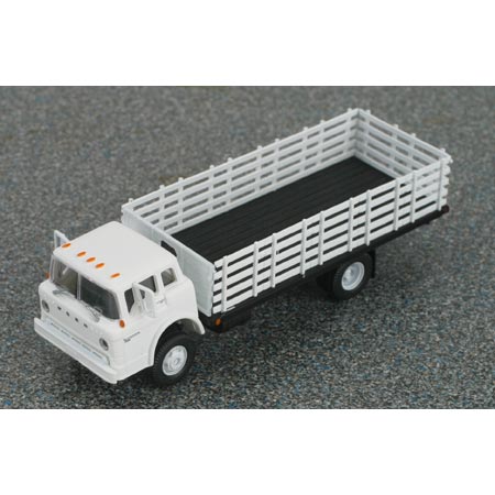 Athearn 02721 HO White Ford C-Series Stake Body Ready To Roll