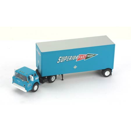 Athearn 91027 HO Scale Ford C W/28’ Wedge Trailer Superior Fast Freight