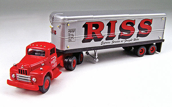Classic Metal Works 31147 HO Mini Metals RISS IH R-190 Tractor/Aerovan Trailer
