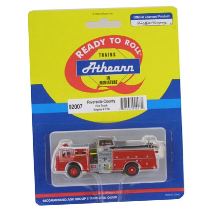 Athearn 92007 1:87 HO Riverside County Fire Truck Engine # 71A