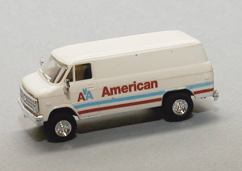 Trident Miniatures 90345 HO Chevrolet American Air Lines Cargo Van