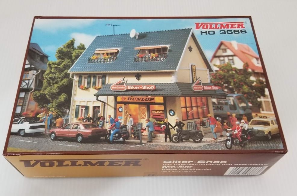 Vollmer 3666 Biker's Shop Building Kit
