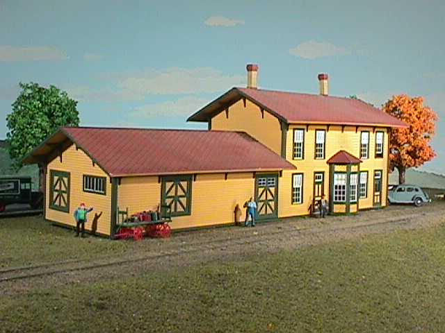 American Model Builders 142 HO Scale Laser Art Santa Fe 2-Story Depot Kit