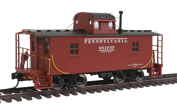 Walthers 103404 HO Pennsylvania N6B Wood Cabin Caboose Car with Offset Cupola
