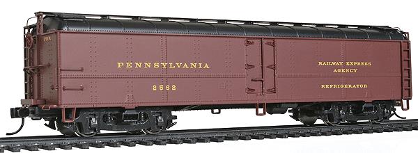 Walthers 920-17221 HO Pennsylvania 50' Class R50b Express Reefer RTR #2562