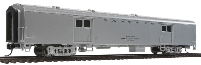 Walthers 920-9325 HO SF Chief Santa Fe 74' Pullman-Standard Baggage Car