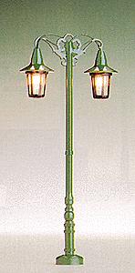 Brawa 5222 HO Historic Park Light Double-Arm Hanging
