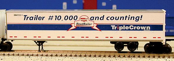 Deluxe Innovations 290501 N Scale Roadrailer(R) Duraplate Trailer Triple Crown