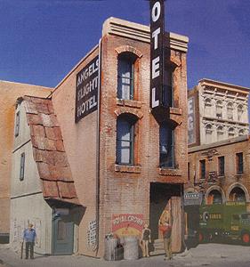 Downtown Deco 1033 HO Skid Row Part Three