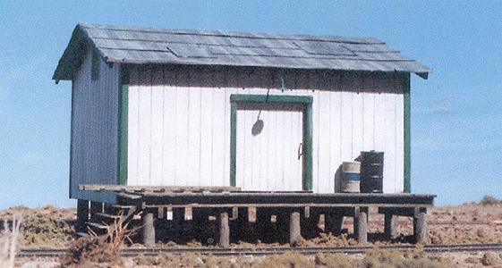 B.T.S. 17501 O Scale Maintenance-of-Way Shed Craftsman Building Kit