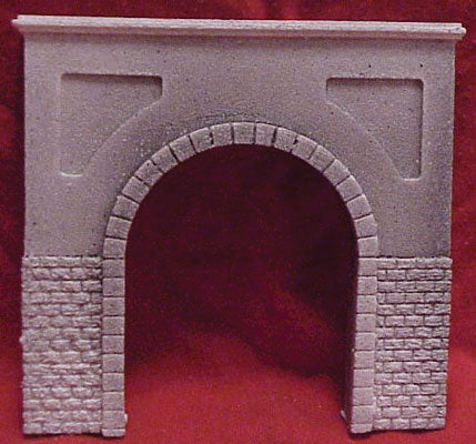 Pre-Size 105 HO Tunnel Portal - Single Track Cut Stone 4-3/4 x 5 11.5 x 12.5cm