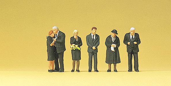 Preiser 10521 HO Scale Funeral Attendees Figures (Trauende)) (Set of 6)