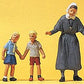 Preiser 10533 HO Protestant Sisters & Children Figures (Set of 7)