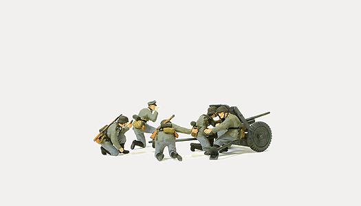 Preiser 16591 HO PAK L/45 in Action w/Gunners Plastic Figure Kit (Set of 5)