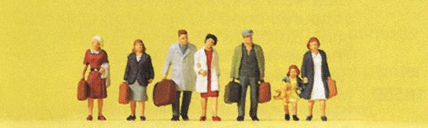 Preiser 79188 N Walking Travelers #1 Figures (Set of 7)