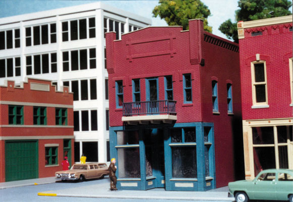 Smalltown USA 699-6021 HO Kevin's Toy Store Building Kit