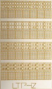 The N Scale Architect 30037 Z Laser-Cut Wood Two-Layer Pallets (Pack of 28)