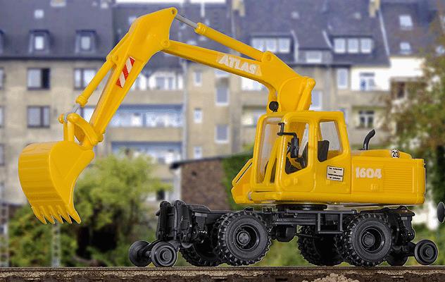 Kibri 2-Way Excavator w/Hi-Rail Wheels - Kit