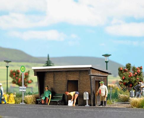 Busch 1458 Wood Bus Shelter