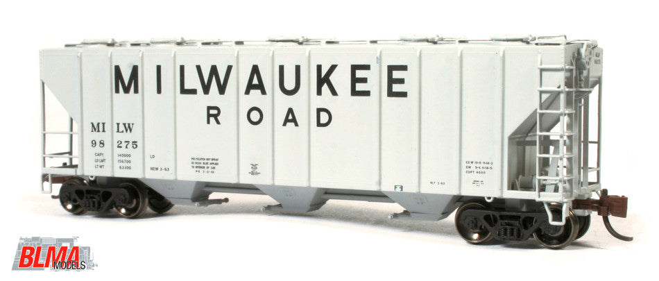 BLMA Models 11045 Milwaukee Road PS-2CD Covered Hopper #98283