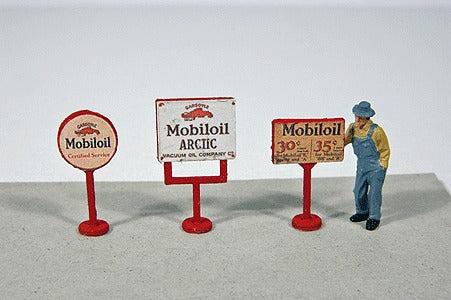 JL Innovative Design 463 HO Mobil Vintage Gas Station Curb Signs & Figure