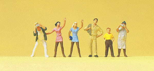 Preiser 14076 HO Spectators Figures (Set of 6)