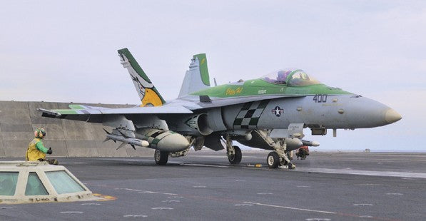 Academy 12432 1:72 F/A-18C 