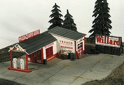 JL Innovative Design 310 N McLeod Super Service Gas Station Wooden Kit