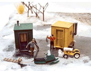 JL Innovative Design 453 HO Basswood Ice Fishing Houses Wobegone Winter Set