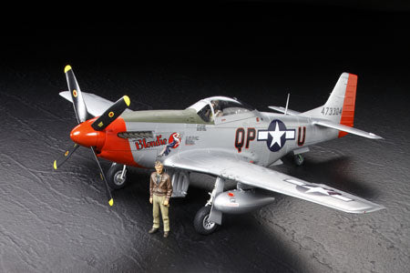 Tamiya 60323 1:32 P51D/K Mustang Fighter Pacific Theater Military Plane Kit