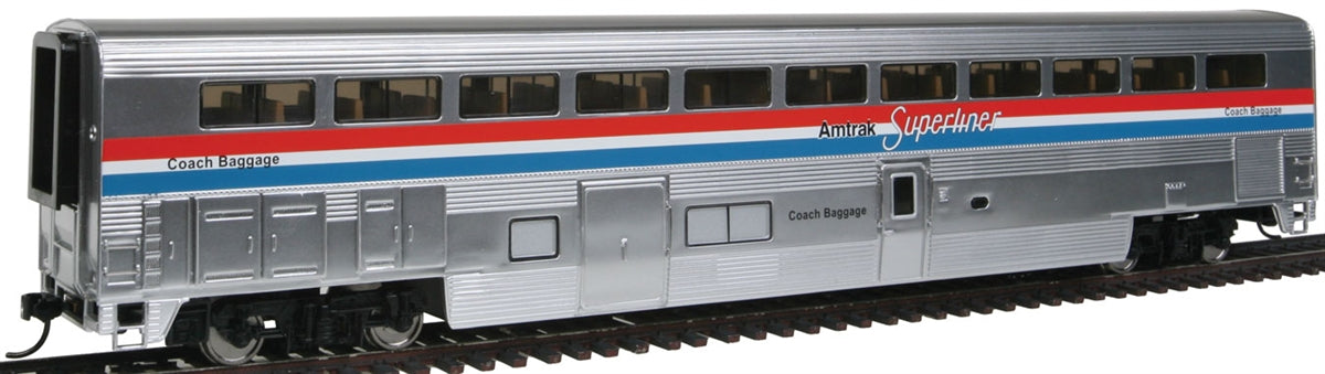 Walthers 920-12051 HO Amtrak 85' Pullman-Standard Superliner Coach Phase III