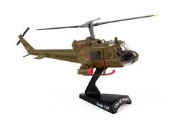 Daron Worldwide Trading 5601 1:87 Huey Gunship 1st Air Cavalry Div Helicopter