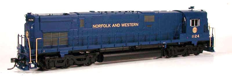 Bowser 24016 HO Scale N&W Alco C-628 Diesel Locomotive #1101 - Standard DC