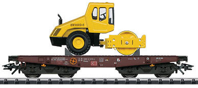 Trix 24118 HO Type Rlmmps 651 Heavy-Duty Flatcar with Bomag BW213 Load