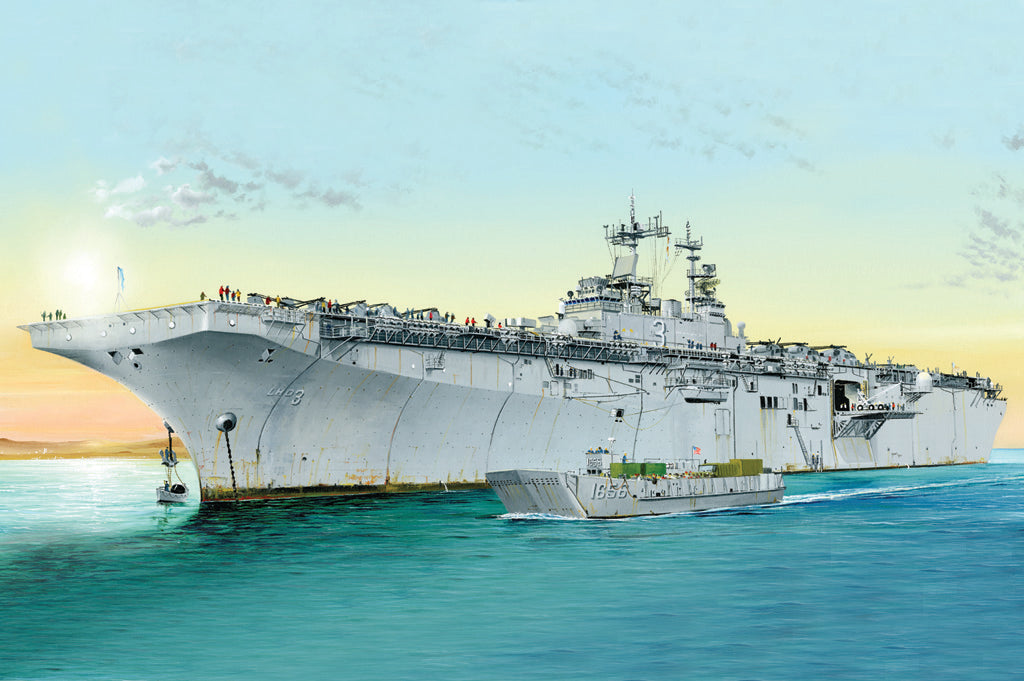 Hobby Boss Models 83404 1:700 USS Kearsarge LHD-3 Ship Plastic Model Kit