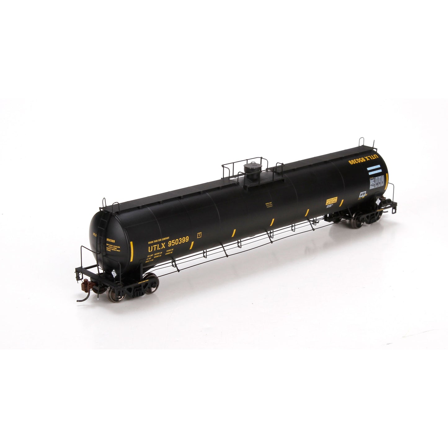 Athearn G68440 HO Scale Union Tank Car UTC 33k LPG Tank Car "Late" #950399