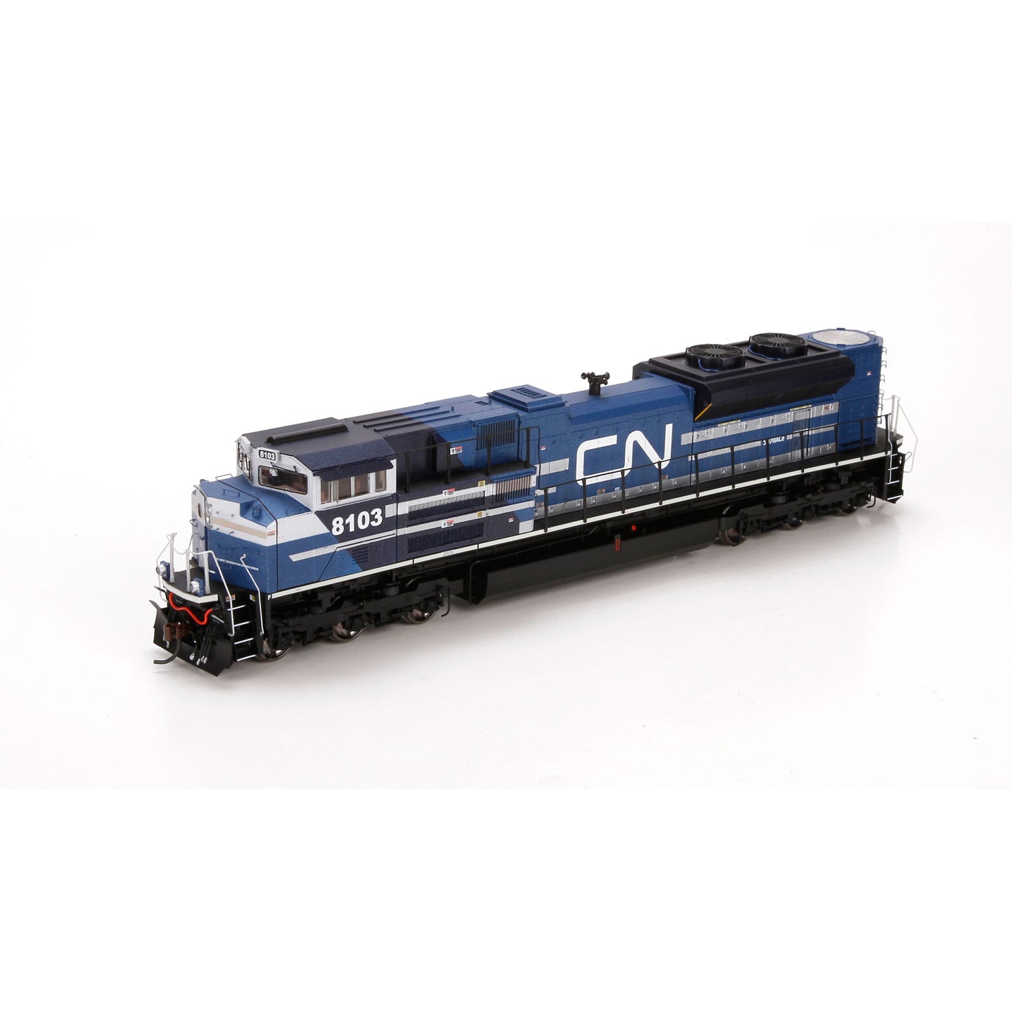 Athearn G68835 HO SD70ACe w/DCC & Sound, CN/ex-EMD Demo #8103