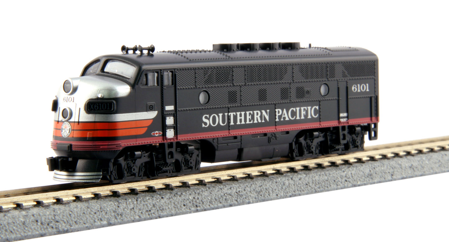 Kato 176-1115 N Southern Pacific "Black Widow" F3A Diesel Locomotive #6101