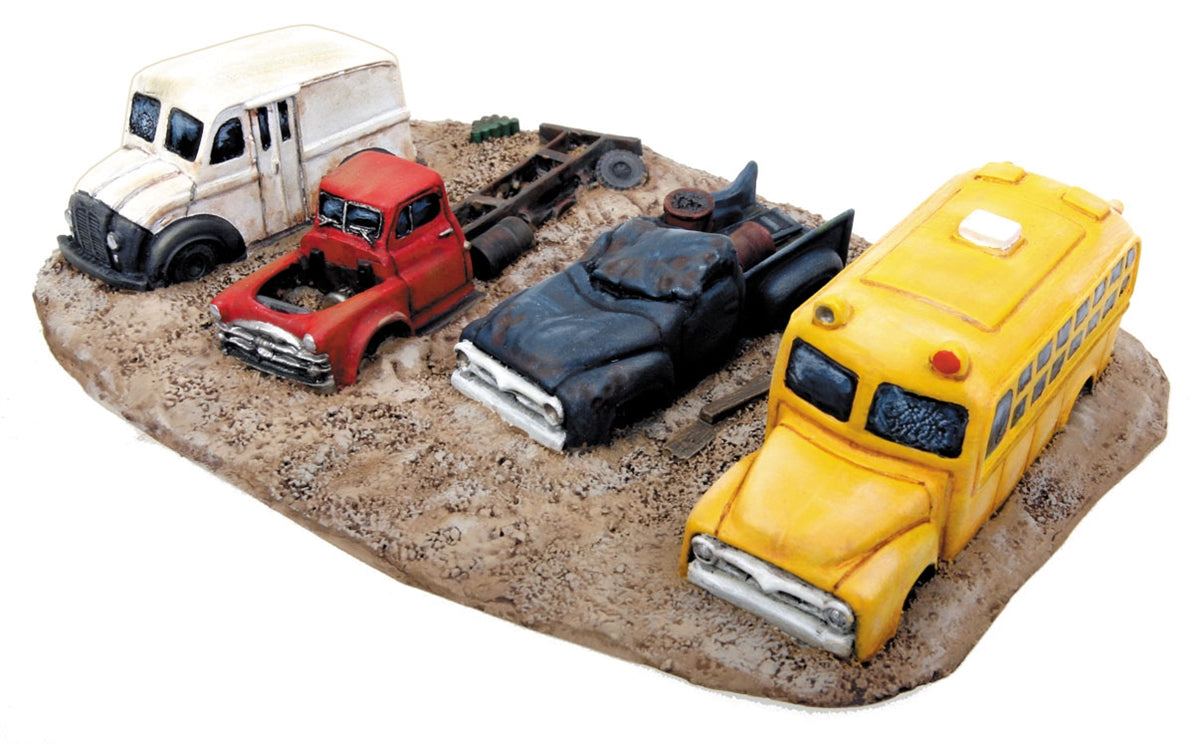 Walthers 949-3006 HO Junk Truck Row1-Piece Casting