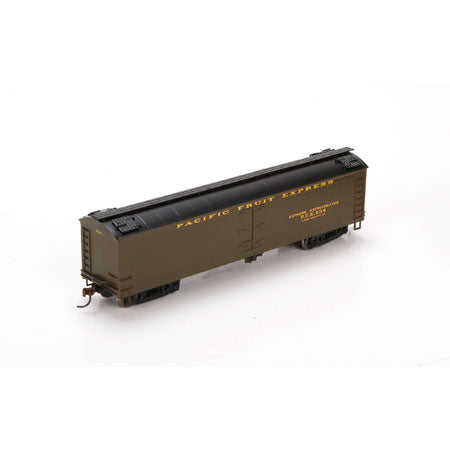 Roundhouse 86671 HO Pacific Fruit Express 50' Express Reefer #538