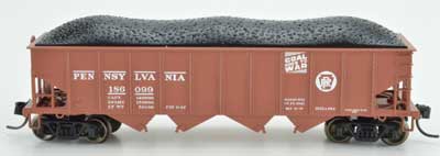 Bowser 38114 N PRR Coal Goes to War RTR H-21a Hopper #186122